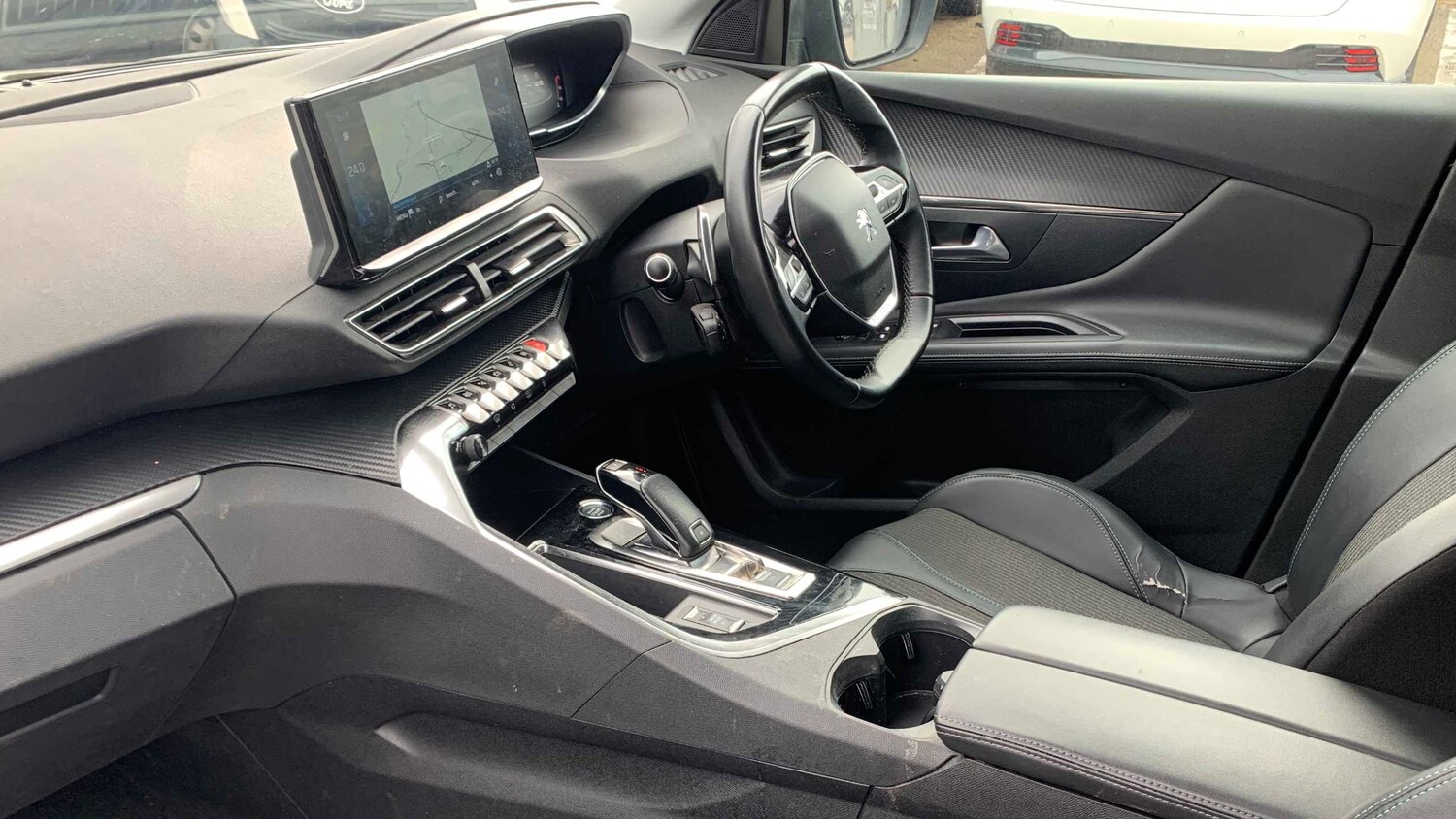 Used Peugeot 3008 2022 for sale - 77885850: Photo 18