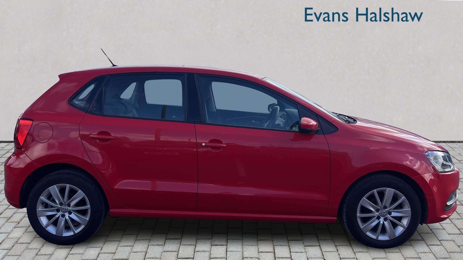 Used Volkswagen Polo 2015 for sale - 78118616: Photo 6