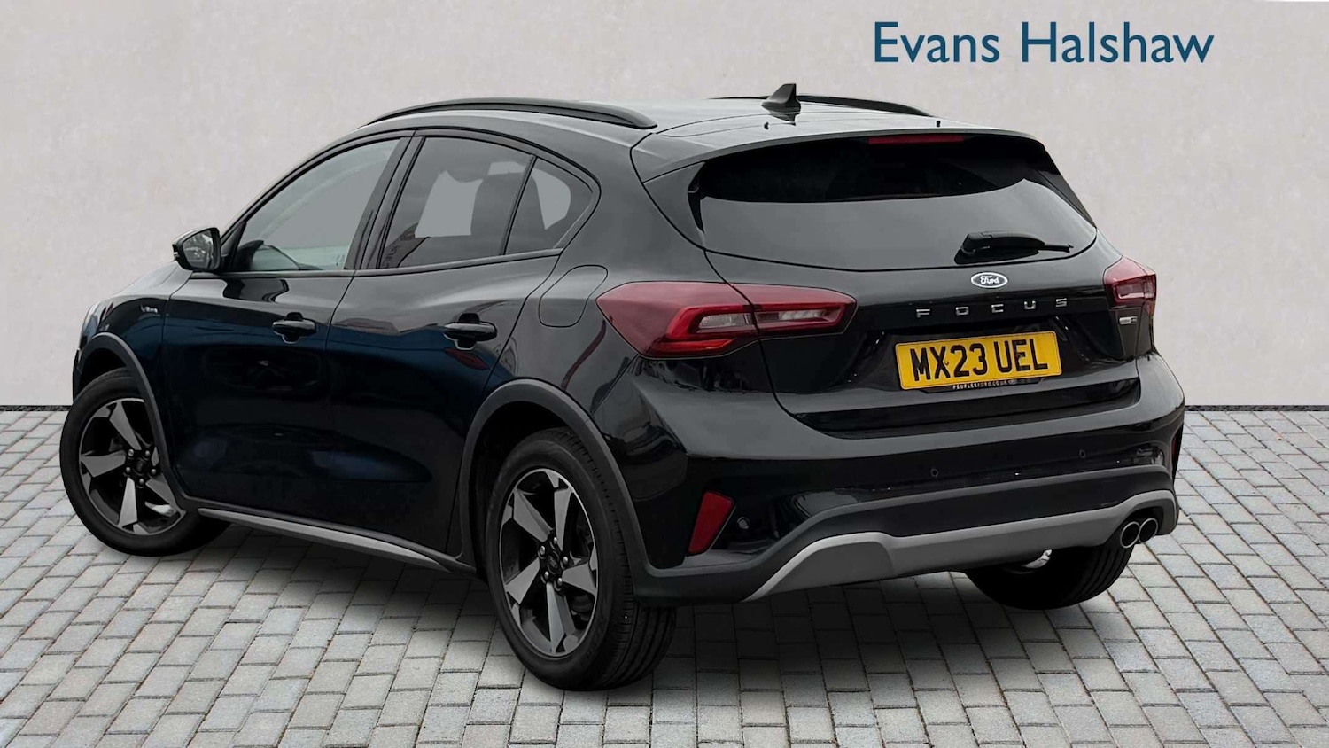 Used Ford Focus 2023 for sale - 78129655: Photo 2