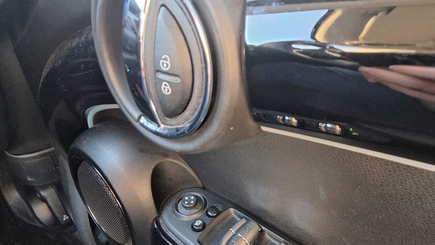 Used MINI Hatch 2022 for sale - 77859545: Photo 12