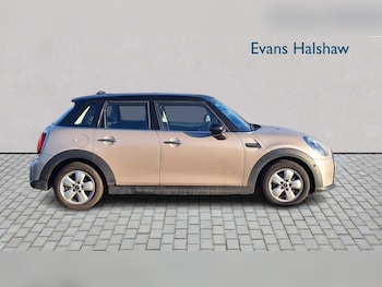 Used MINI Hatch 2022 for sale - 77859545: Photo