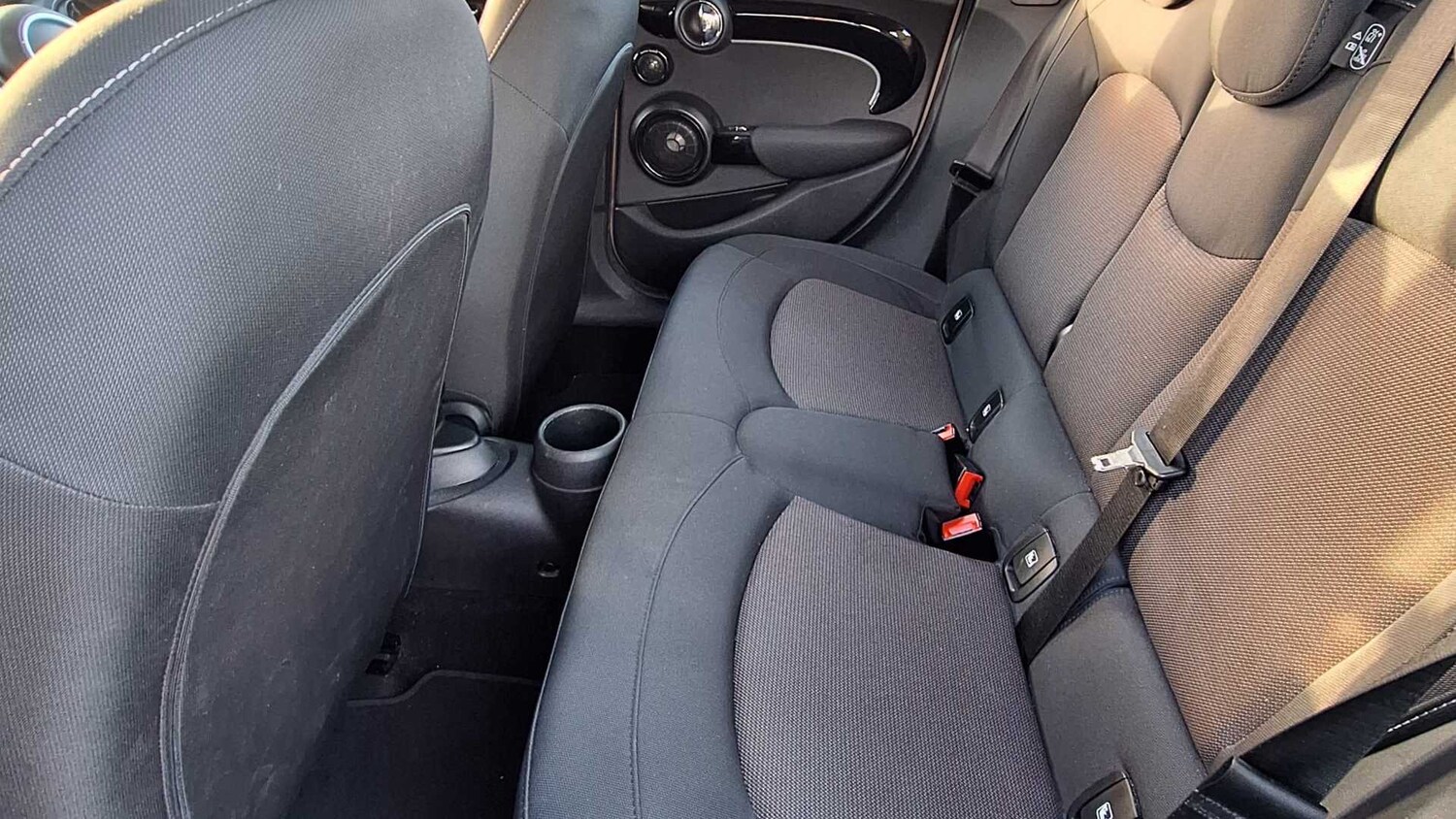 Used MINI Hatch 2022 for sale - 77859545: Photo 7