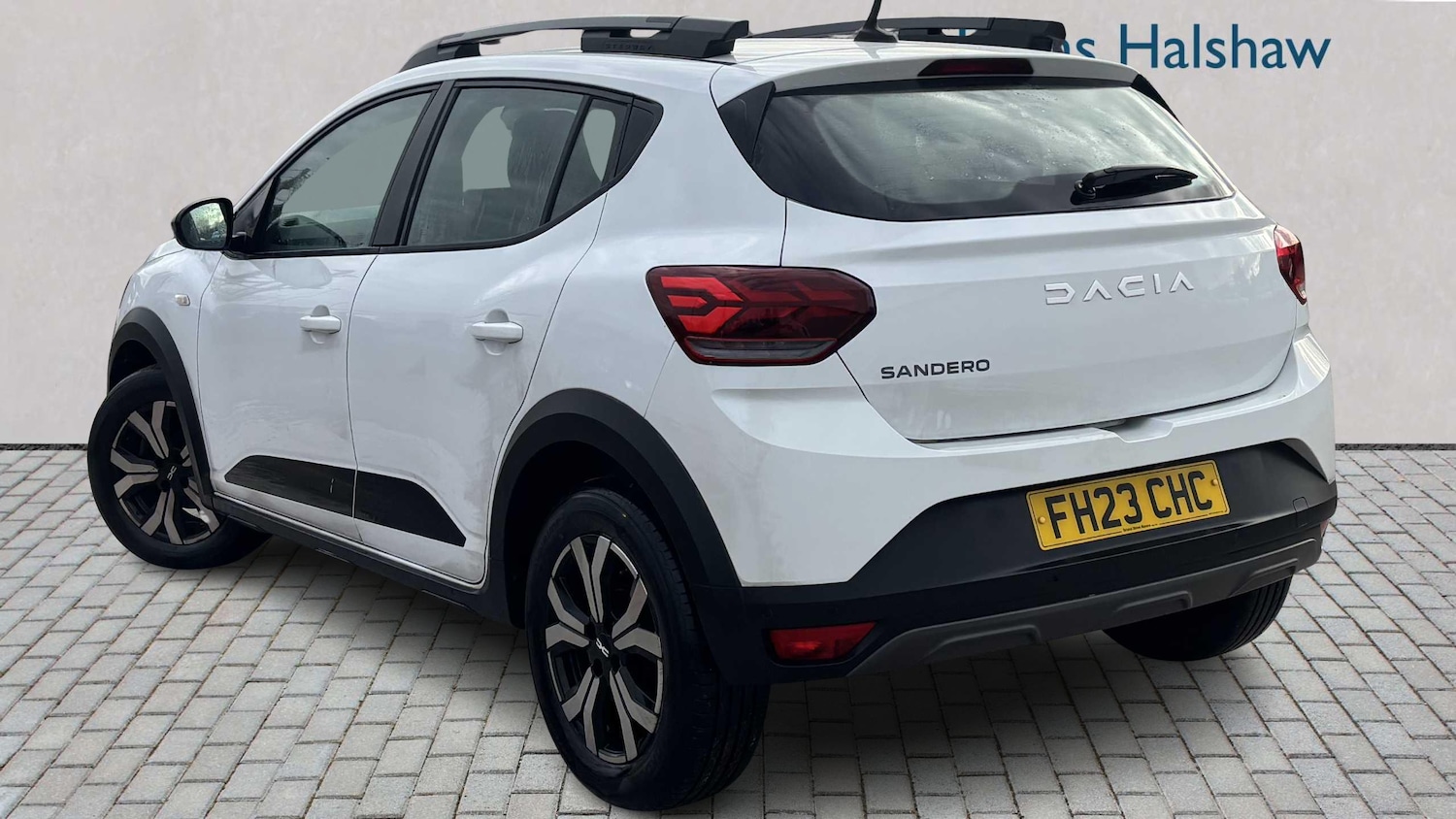 Used Dacia Sandero Stepway for sale - 77858374: Photo 2