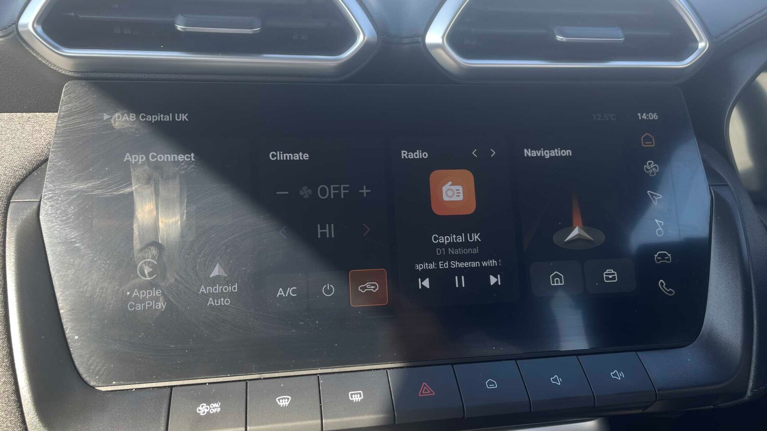 Used Jaguar E-Pace 2019 for sale - 77960843: Photo 11