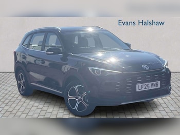 Used Jaguar E-Pace 2019 for sale - 77960843: Photo