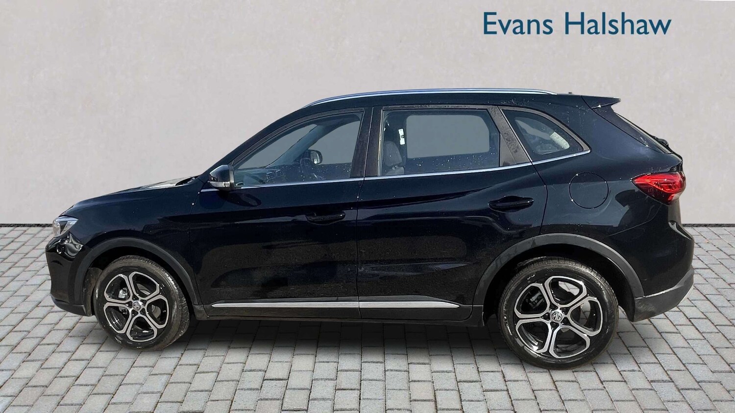 Used Jaguar E-Pace 2019 for sale - 77960843: Photo 6