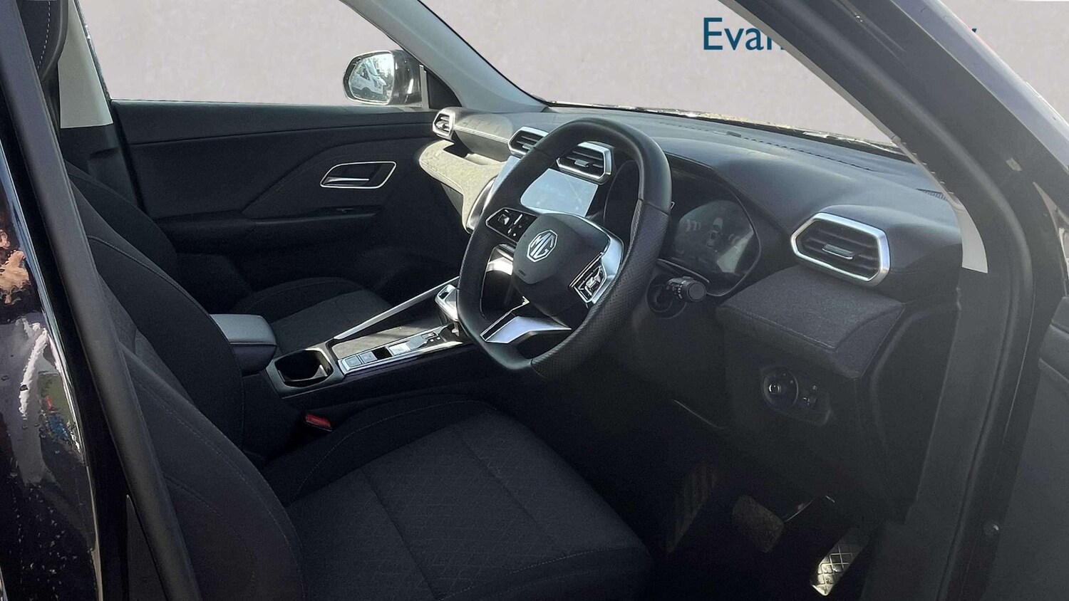 Used Jaguar E-Pace 2019 for sale - 77960843: Photo 8