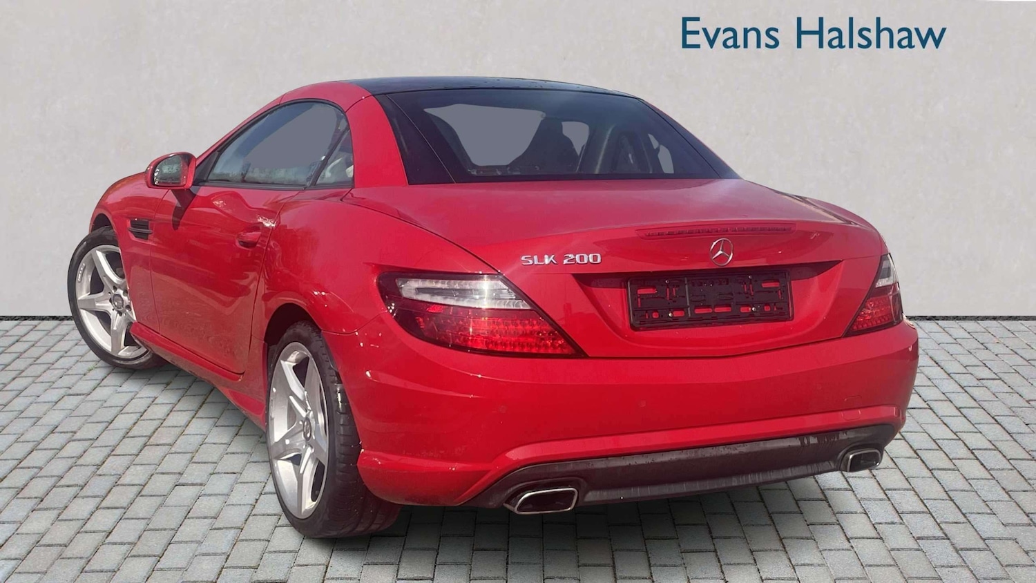 Used Mercedes-Benz SLK 2014 for sale - 78173633: Photo 2