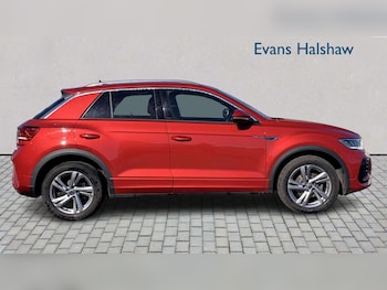 Used Volkswagen T-Roc 2023 for sale - 78419670: Photo