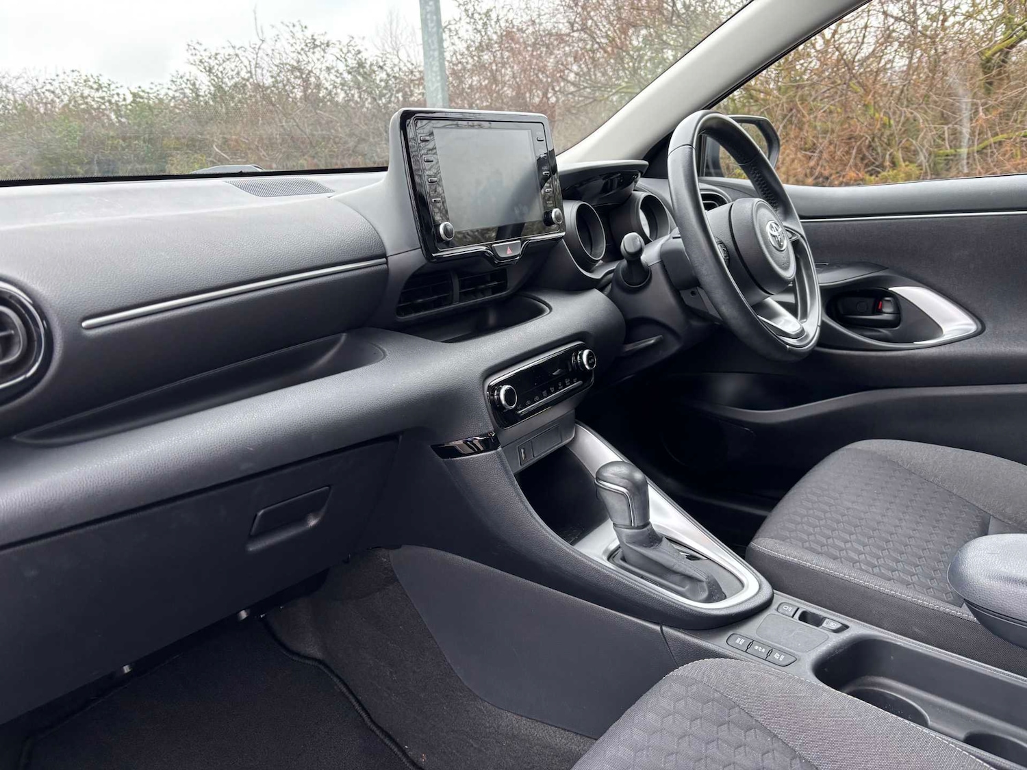 Used Toyota Yaris 2023 for sale - 78037391: Photo 32