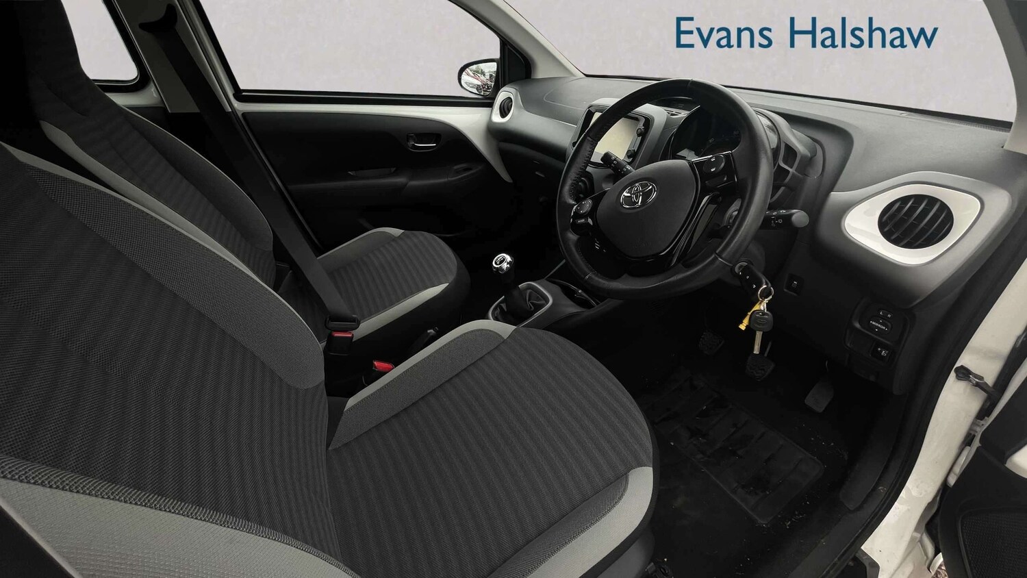 Used Toyota AYGO 2019 for sale - 78187941: Photo 7