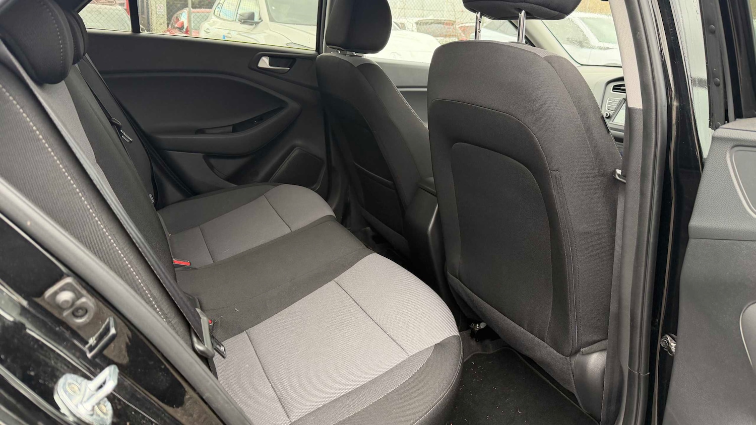 Used Hyundai i20 2019 for sale - 77858611: Photo 8