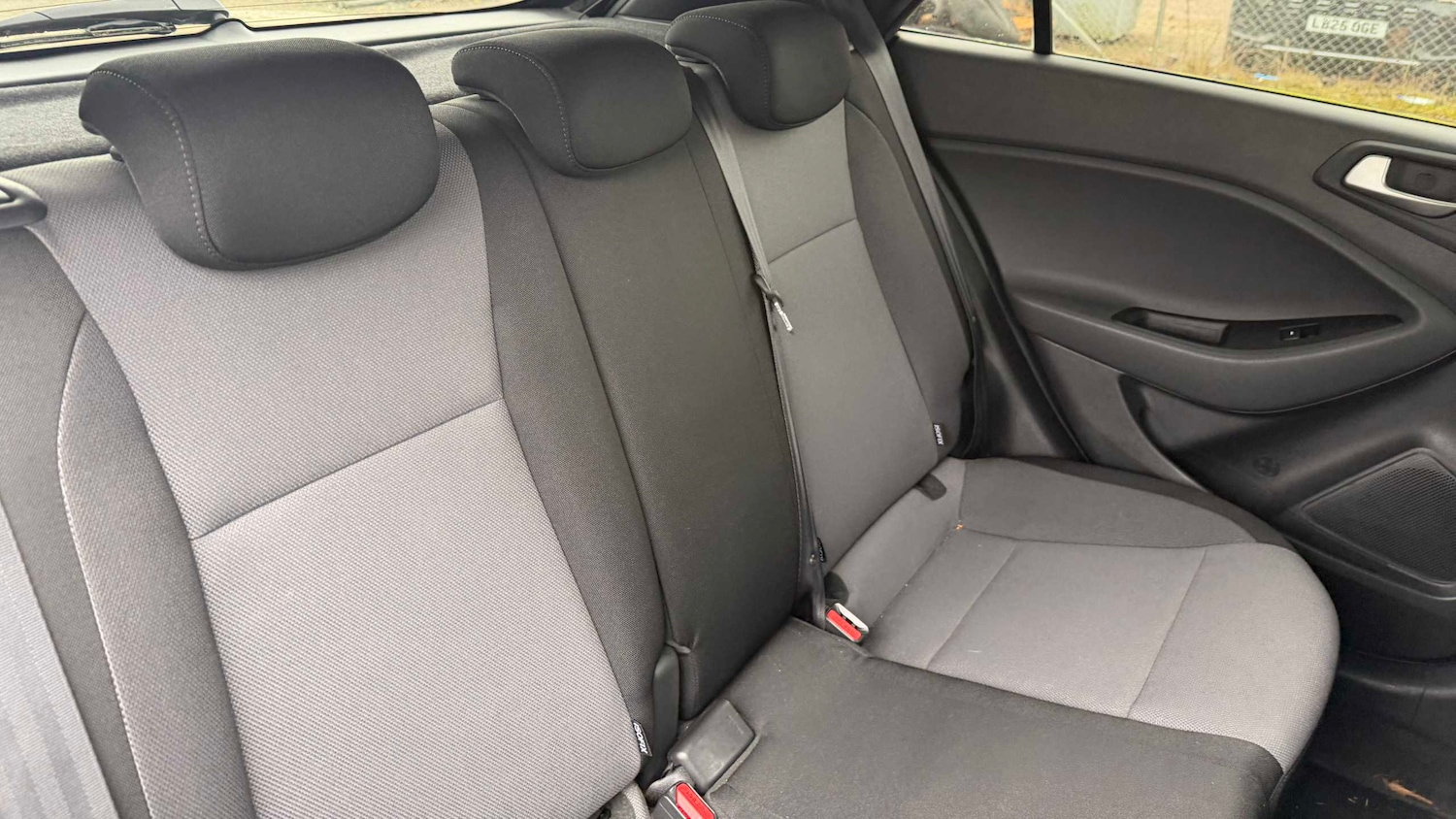 Used Hyundai i20 2019 for sale - 77858611: Photo 9