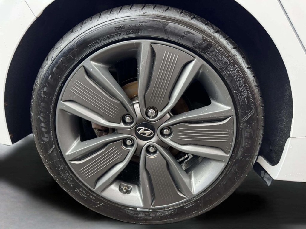 Used Hyundai IONIQ 2017 for sale - 76546476: Photo 13