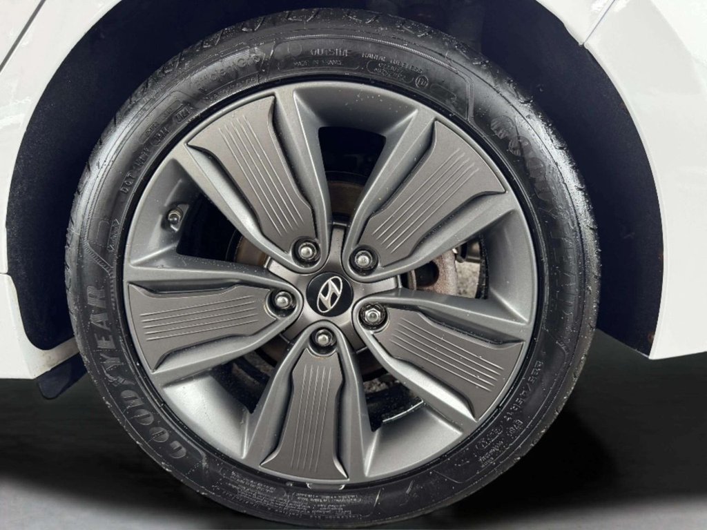 Used Hyundai IONIQ 2017 for sale - 76546476: Photo 16