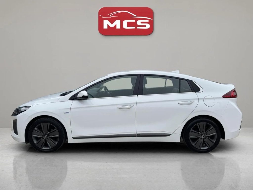 Used Hyundai IONIQ 2017 for sale - 76546476: Photo 3