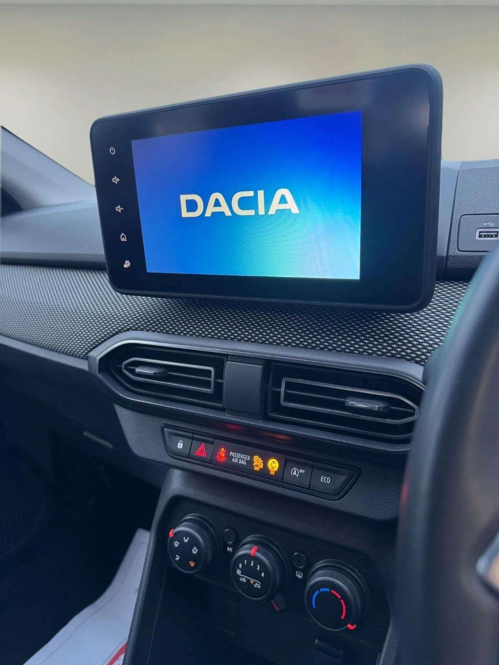 Used Dacia Sandero 2022 for sale - 77936840: Photo 17