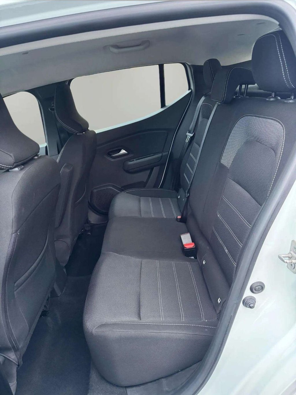 Used Dacia Sandero 2022 for sale - 77936840: Photo 23