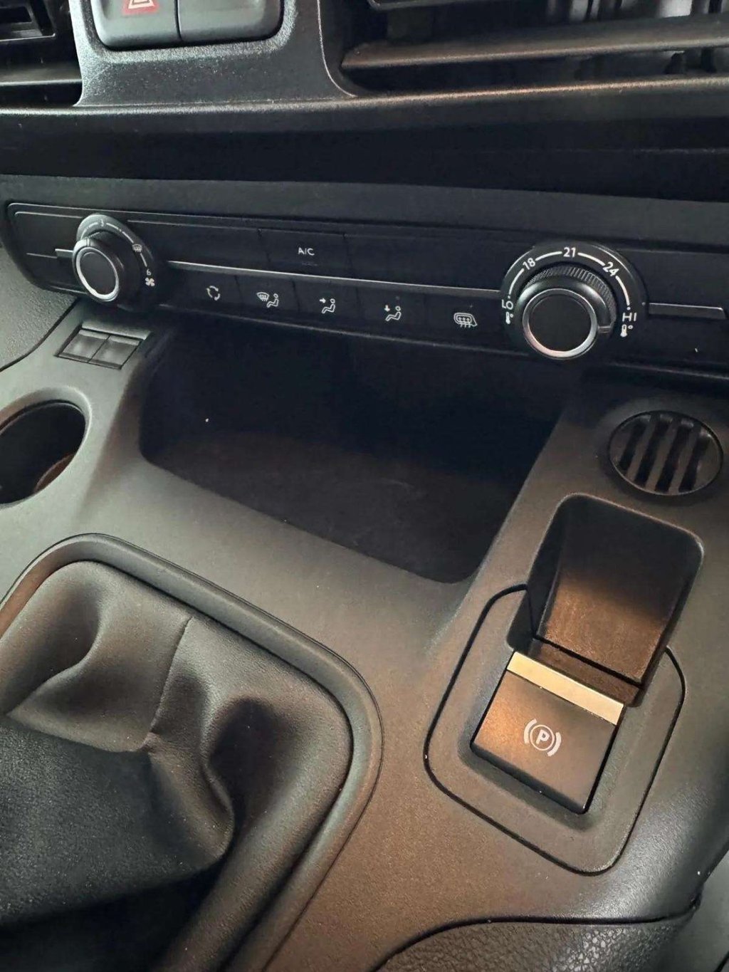 Used Citroen Berlingo 2020 for sale - 77936816: Photo 22