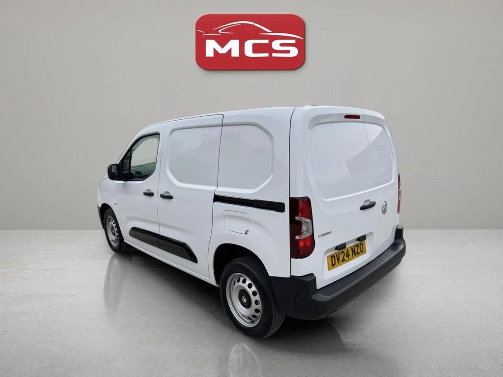 Used Vauxhall Combo 2024 for sale - 76256651: Photo 5