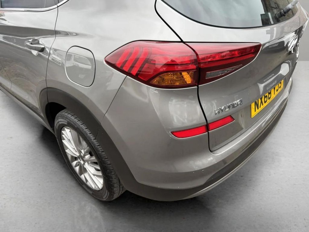 Used Hyundai TUCSON 2018 for sale - 77765505: Photo 10