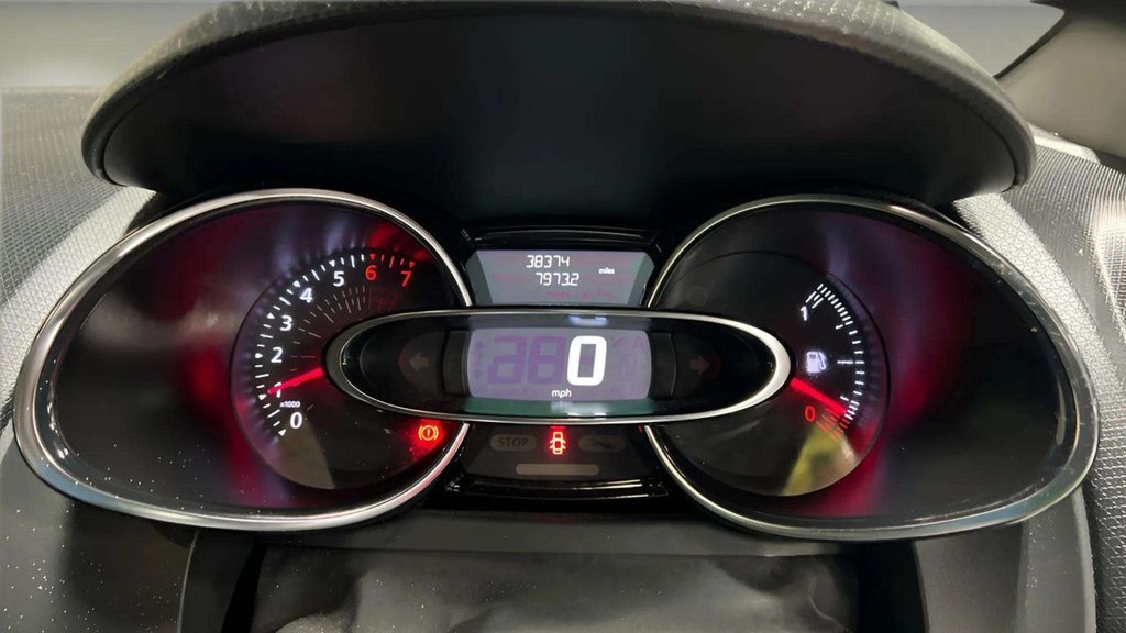 Used Renault Clio 2019 for sale - 76966277: Photo 10