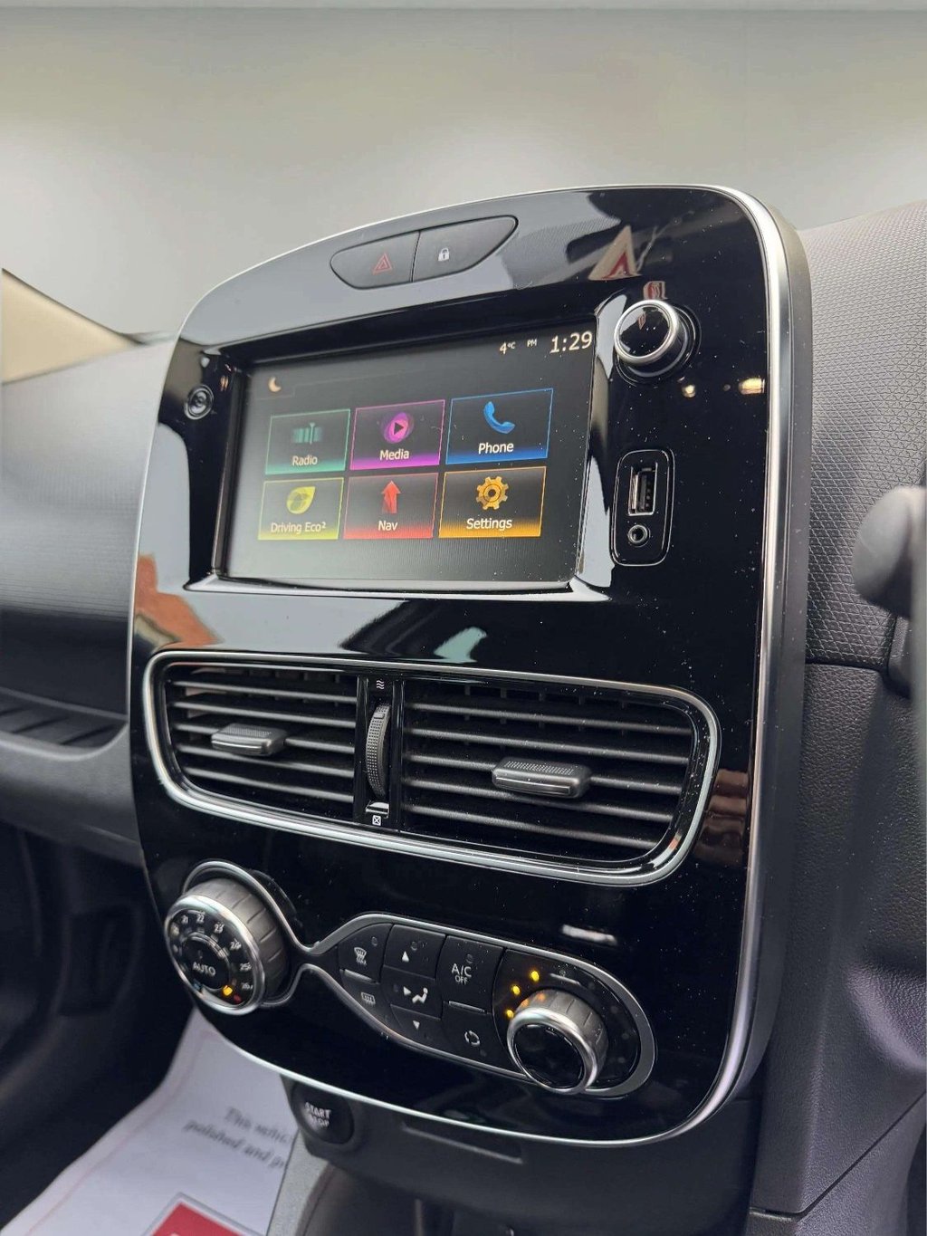 Used Renault Clio 2019 for sale - 76966277: Photo 22