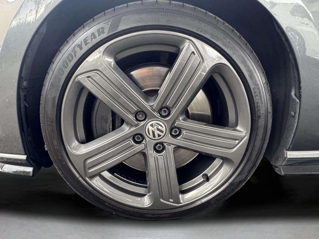 Used Volkswagen Golf 2019 for sale - 76105799: Photo 12