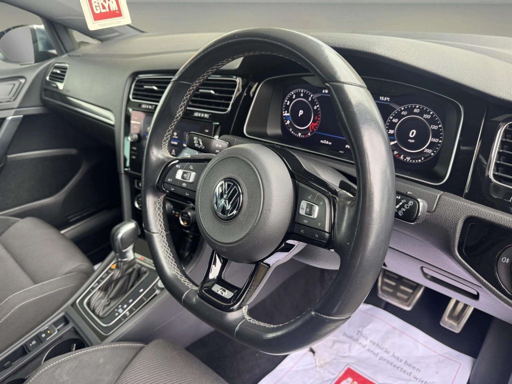 Used Volkswagen Golf 2019 for sale - 76105799: Photo 29