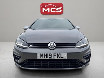 Used Volkswagen Golf 2019 for sale - 76105799: Photo