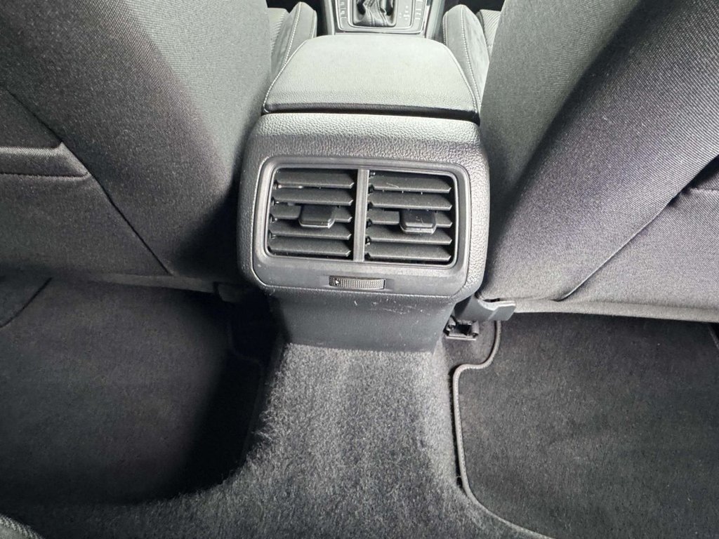 Used Volkswagen Golf 2019 for sale - 76105799: Photo 30