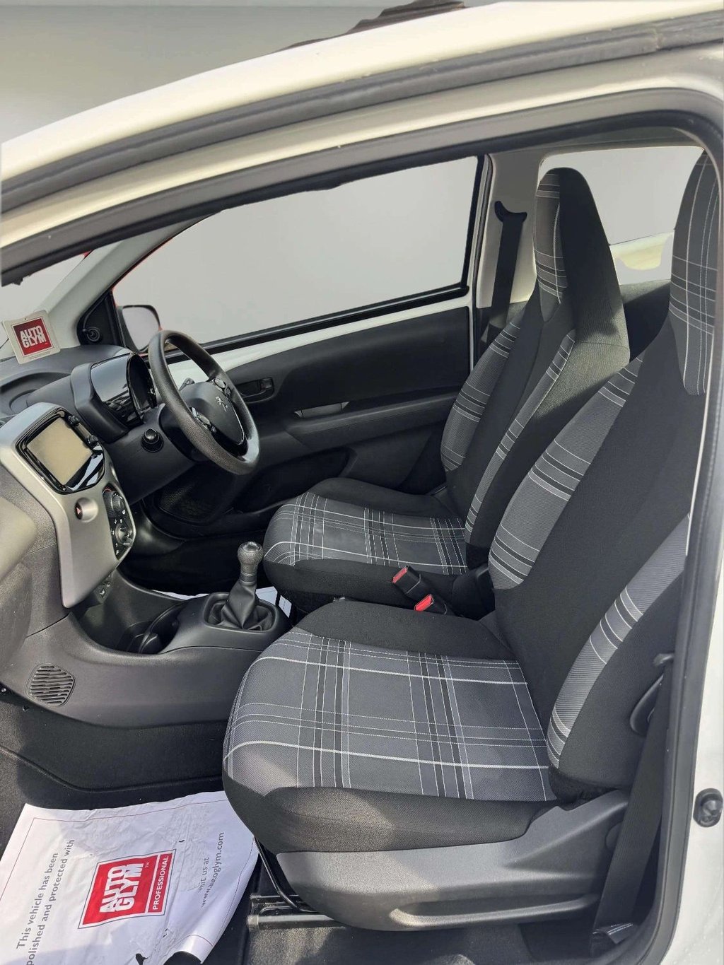 Used Peugeot 108 2017 for sale - 77563984: Photo 20