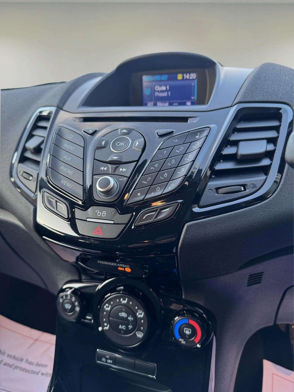 Used Ford Fiesta 2015 for sale - 77027295: Photo 14