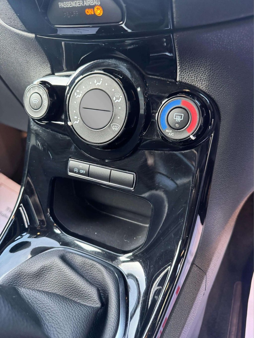 Used Ford Fiesta 2015 for sale - 77027295: Photo 15