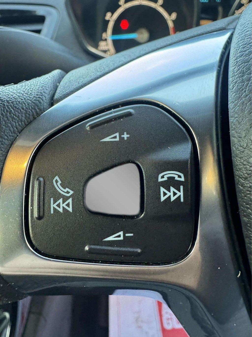 Used Ford Fiesta 2015 for sale - 77027295: Photo 28