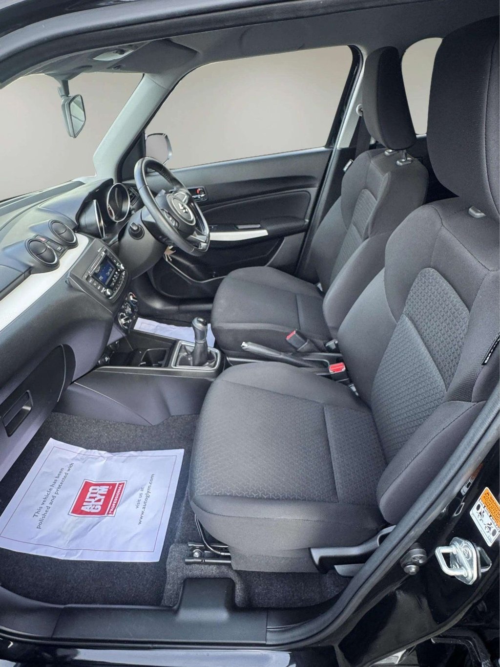 Used Suzuki Swift 2019 for sale - 77708789: Photo 21