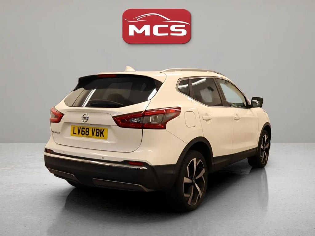 Used Nissan Qashqai 2018 for sale - 77121794: Photo 4