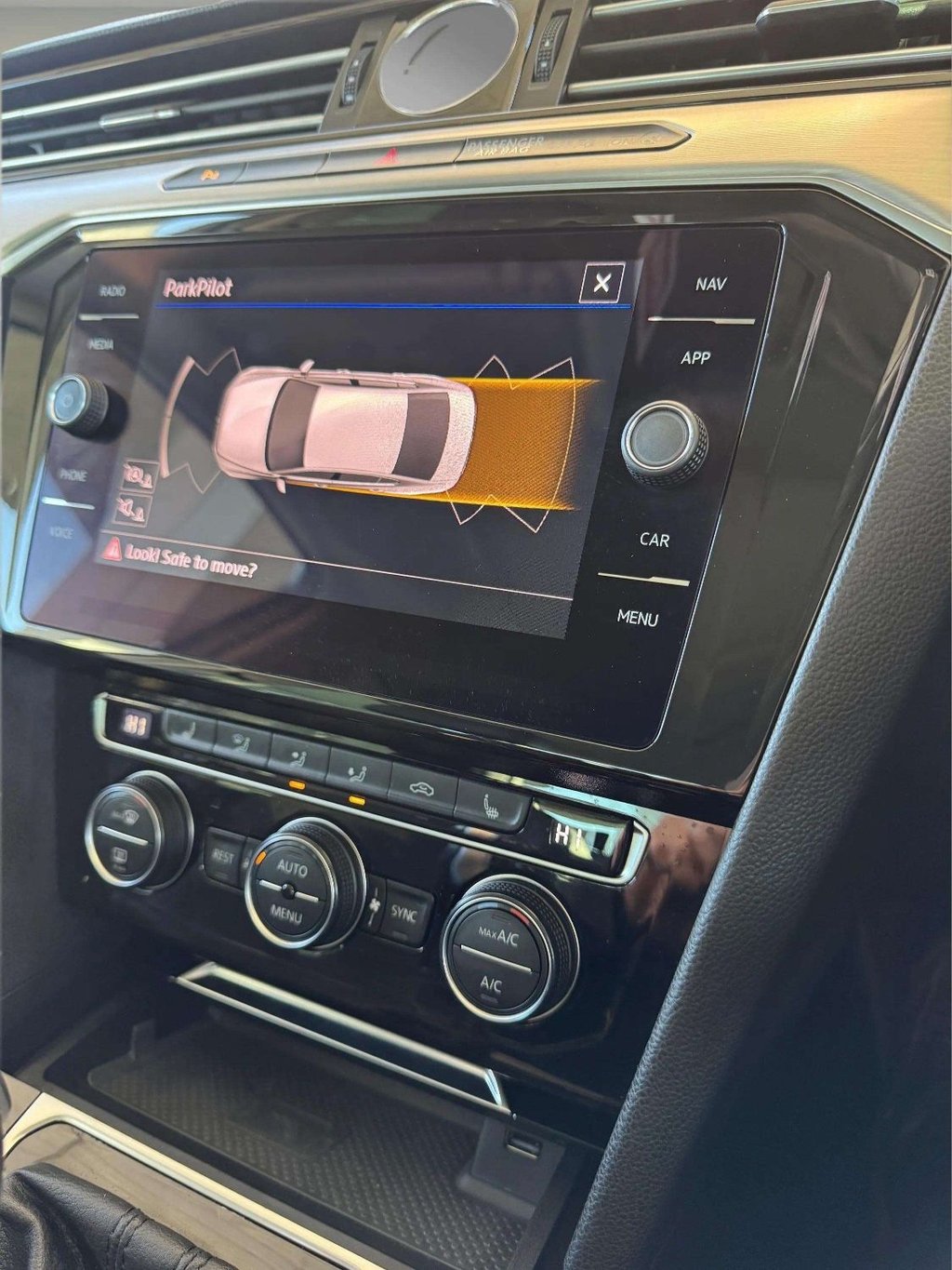 Used Volkswagen Passat 2019 for sale - 77806101: Photo 29