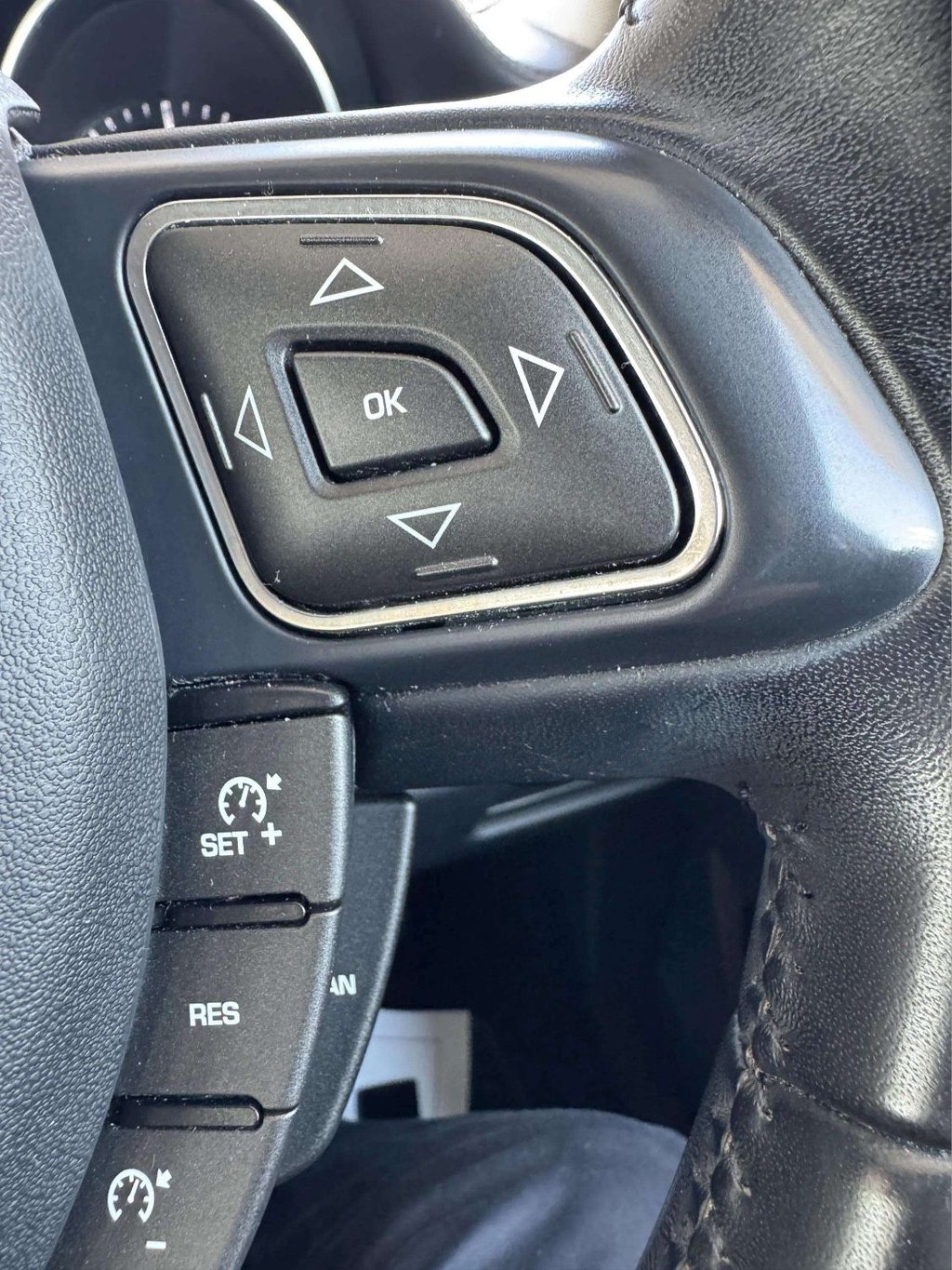 Used Land Rover Range Rover Evoque 2011 for sale - 76686399: Photo 12