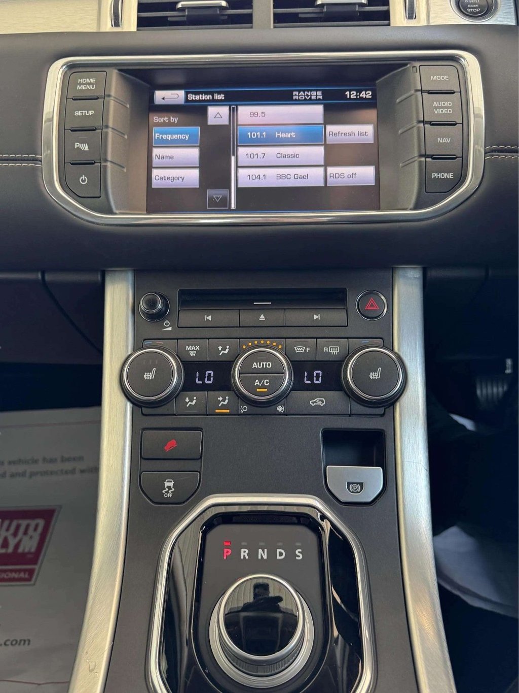 Used Land Rover Range Rover Evoque 2011 for sale - 76686399: Photo 15