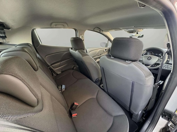 Used Renault Clio 2018 for sale - 75703568: Photo 25