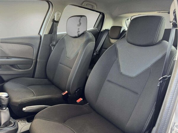 Used Renault Clio 2018 for sale - 75703568: Photo 29