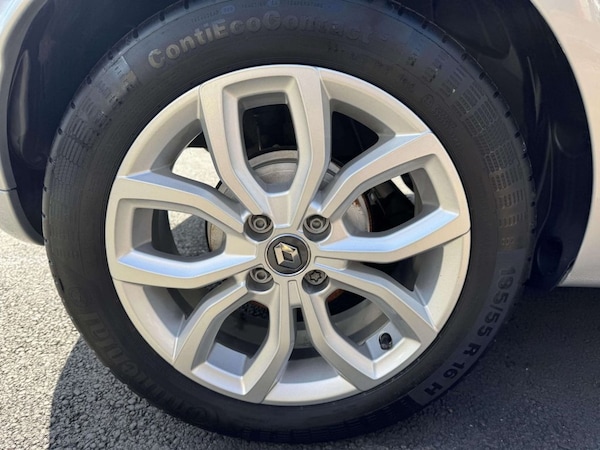 Used Renault Clio 2018 for sale - 75703568: Photo 33