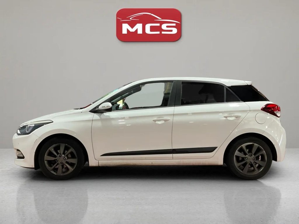 Used Hyundai i20 2015 for sale - 76546720: Photo 6