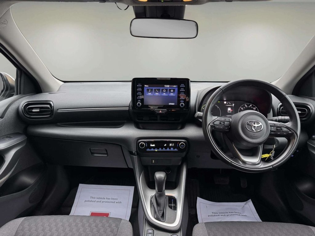 Used Toyota Yaris 2022 for sale - 77038116: Photo 16