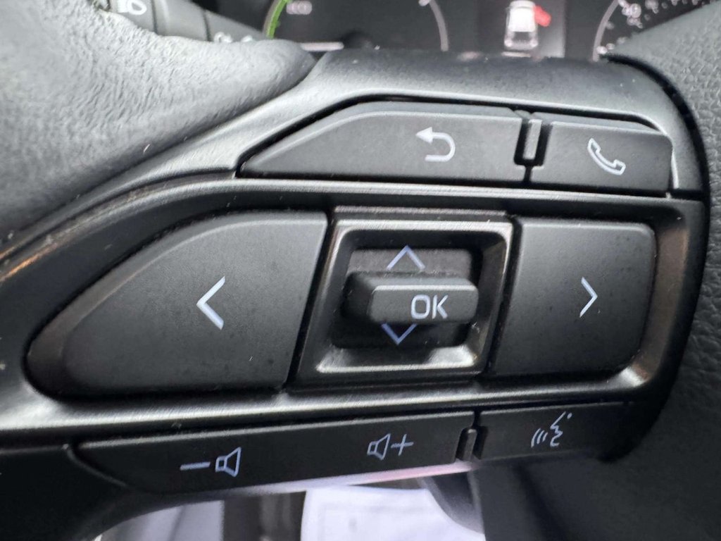 Used Toyota Yaris 2022 for sale - 77038116: Photo 21