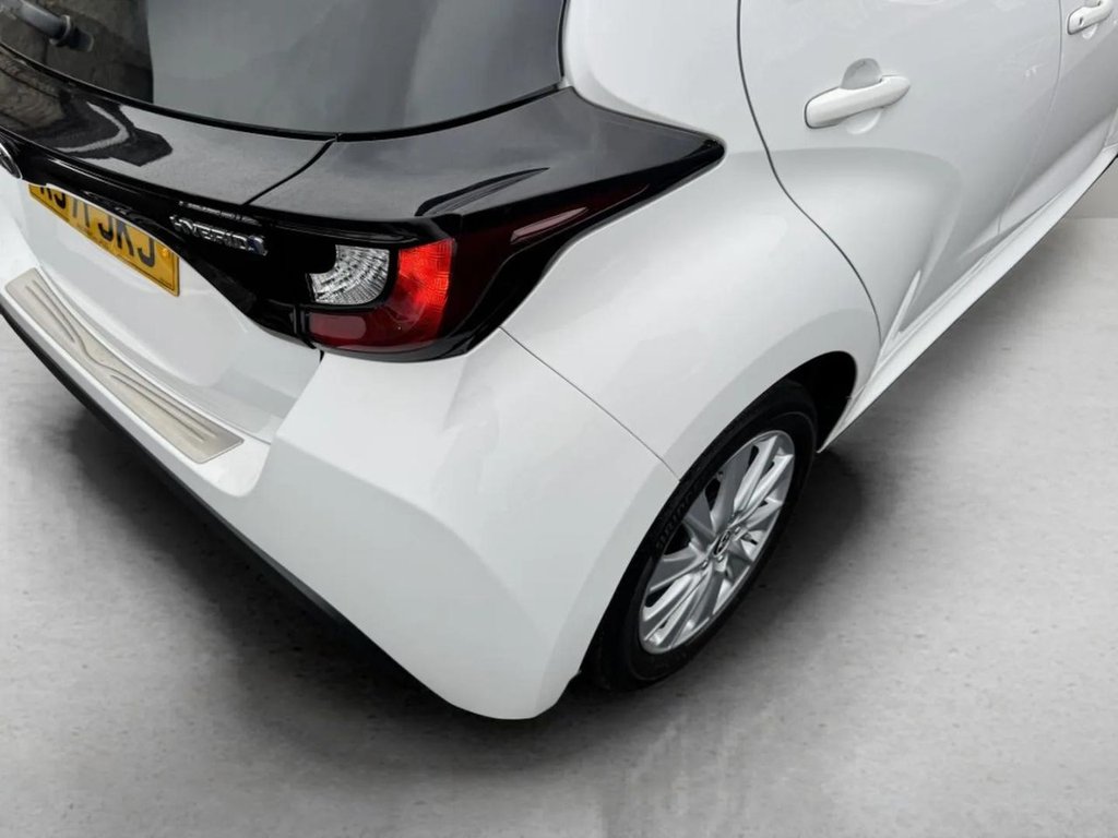 Used Toyota Yaris 2022 for sale - 77038116: Photo 35