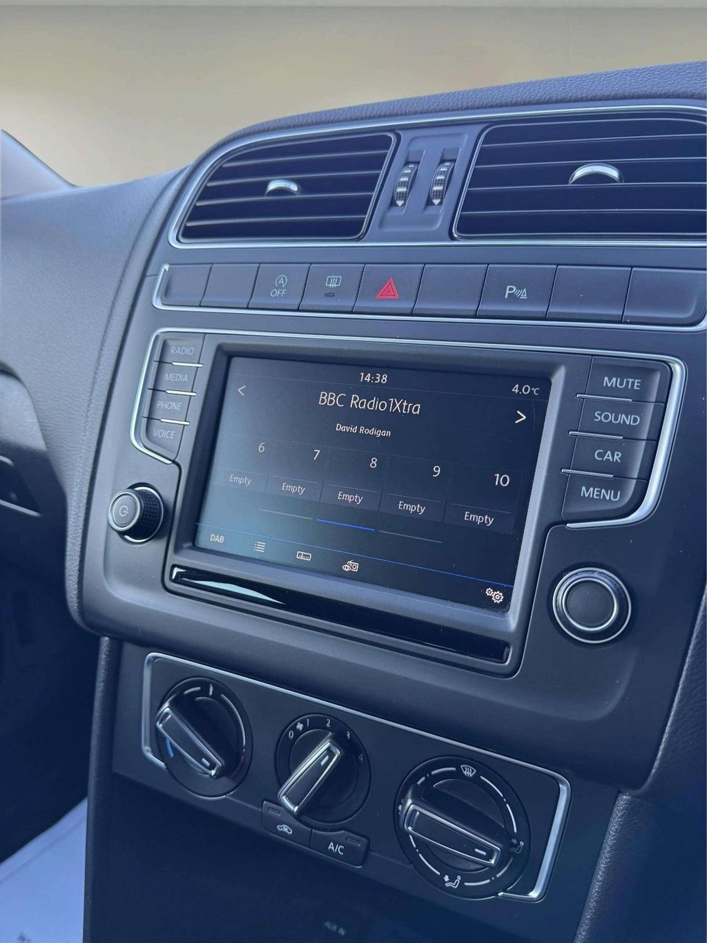 Used Volkswagen Polo 2017 for sale - 76751158: Photo 17