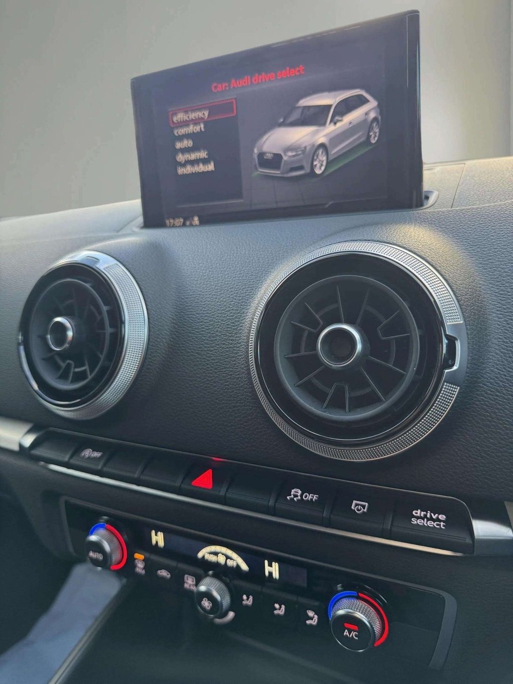 Used Audi A3 2017 for sale - 76303883: Photo 14