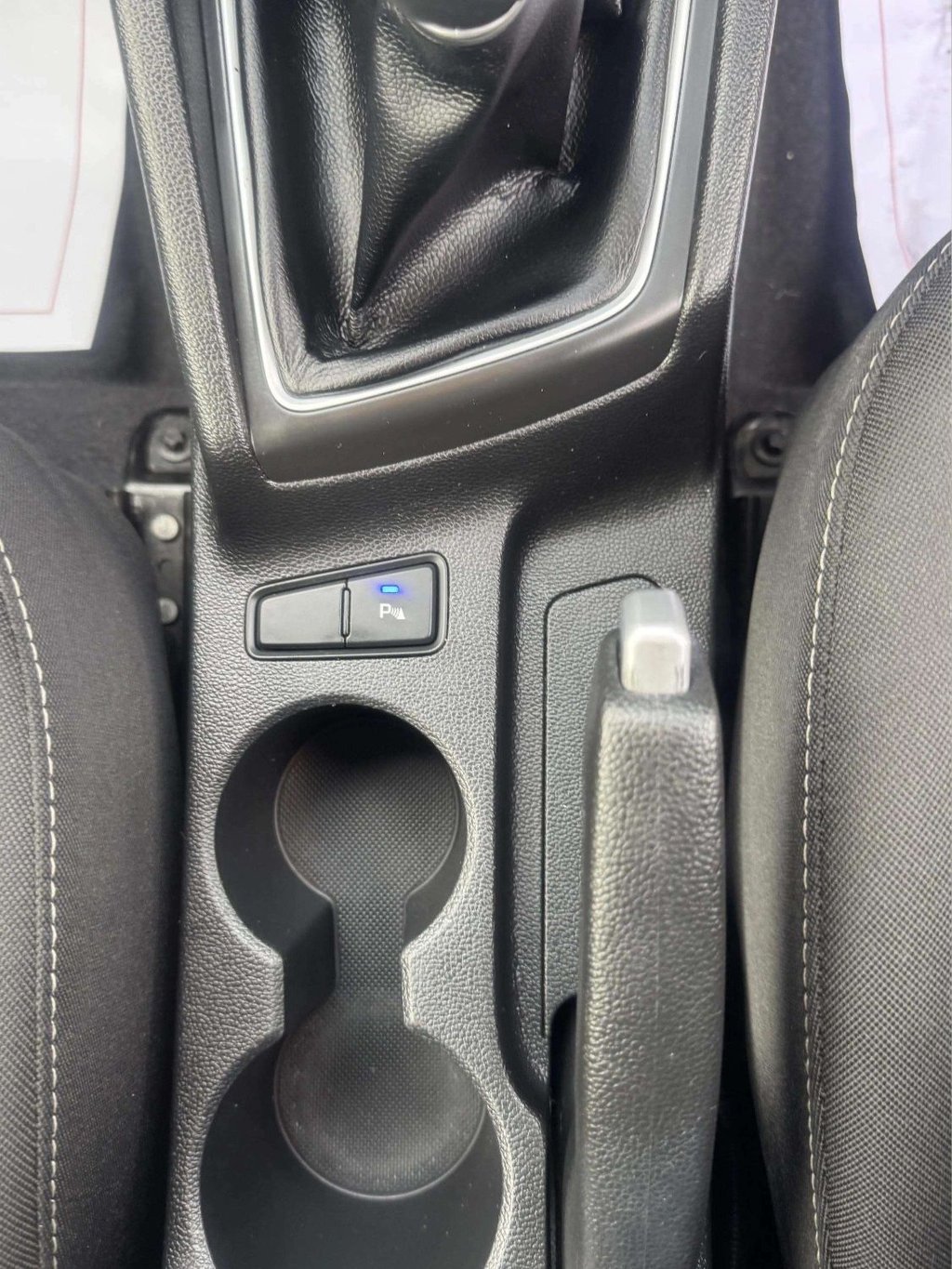 Used Hyundai i20 2015 for sale - 76631870: Photo 33